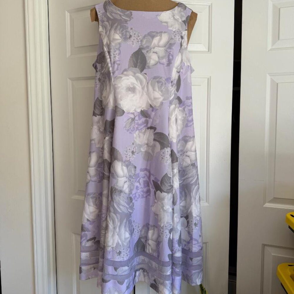 Scuba Crepe Crew Neck Sleeveless Floral Dress